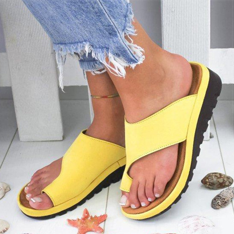 Bunion Sandalen voor Vrouwen Comfort Grote Teen Bot Corrector Platte Slippers Orthopedische Teen Ring Slides Casual Open Teen Zomer Slippers(Size :US6.5/EU39,Color:Bruin Bunion Sandalen voor Vrouwen Comfort Grote Teen Bot Corrector Platte Slippers Orthopedische Teen Ring Slides Casual Open Teen Zomer Slippers(Size :US6.5/EU39,Color:Bruin