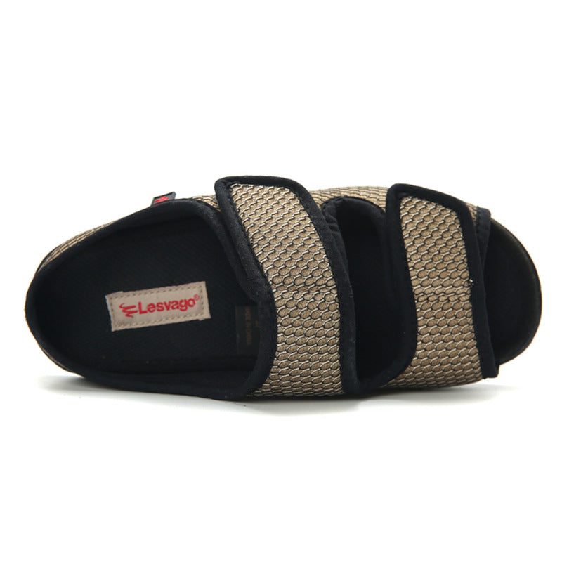 Wide diabetic open-toe sandal for swollen feet with two adjustable velcro straps, breathable mesh and a cushioned massage sole