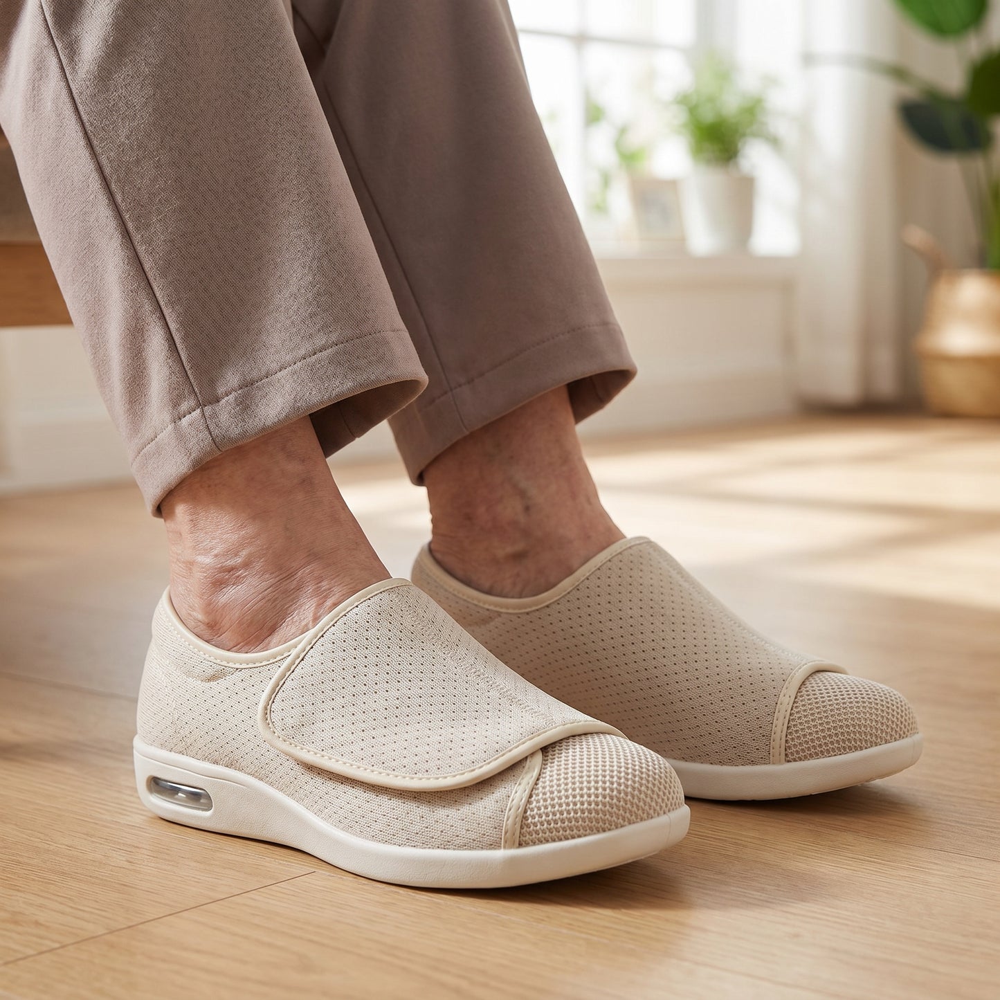 Wide Diabetic Shoes For Swollen Feet - Women's & Men's Sizes - Low Top