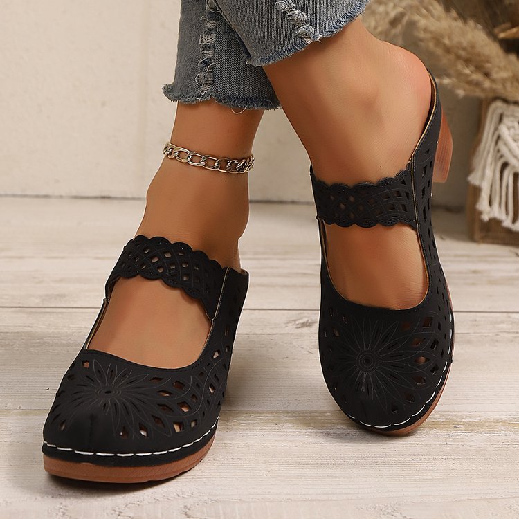 Slide Sandals for Women - Chunky Heel Mules with Breathable Cutout