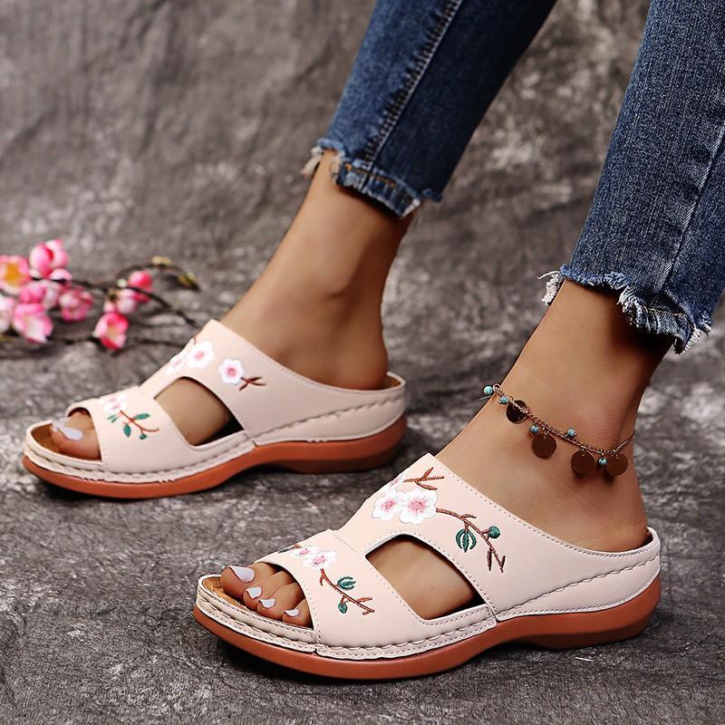 Flower Embroidered Vintage Casual Wedges Sandals