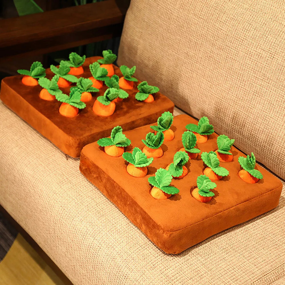 Calming Carrot Farm: fabric and squeaker detail