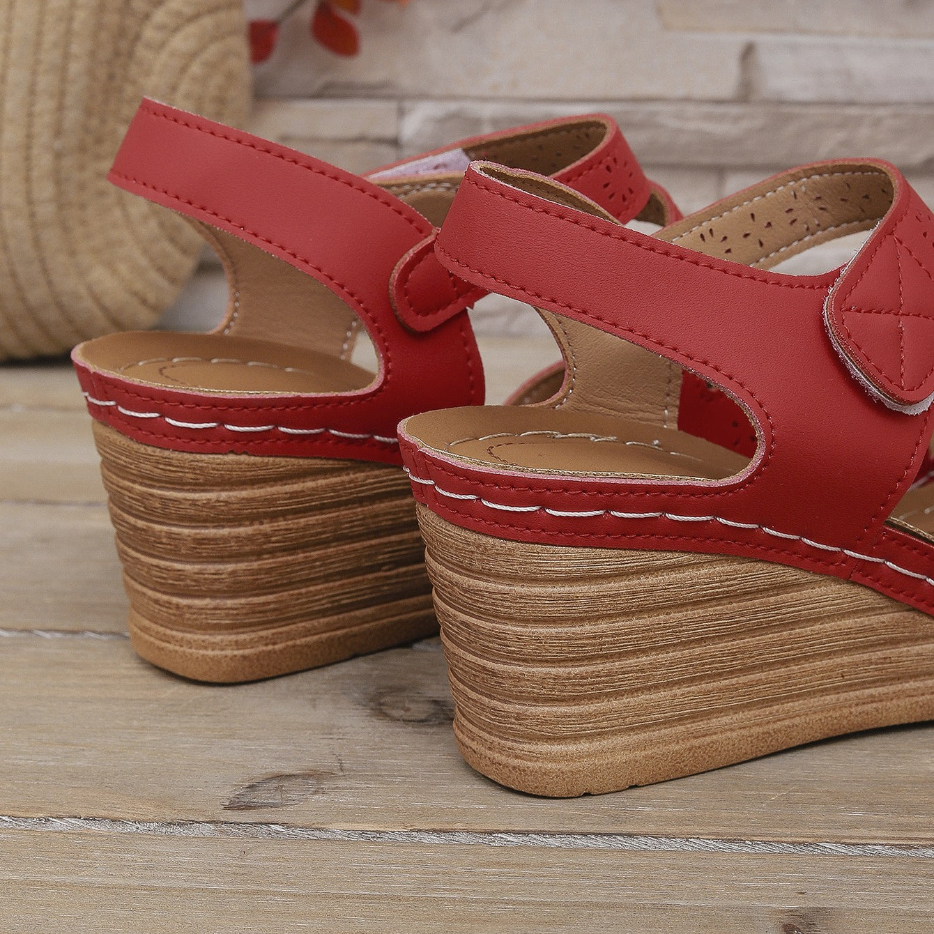 Platform Sandals for Women - Adjustable Criss-Cross Straps with Arch Support